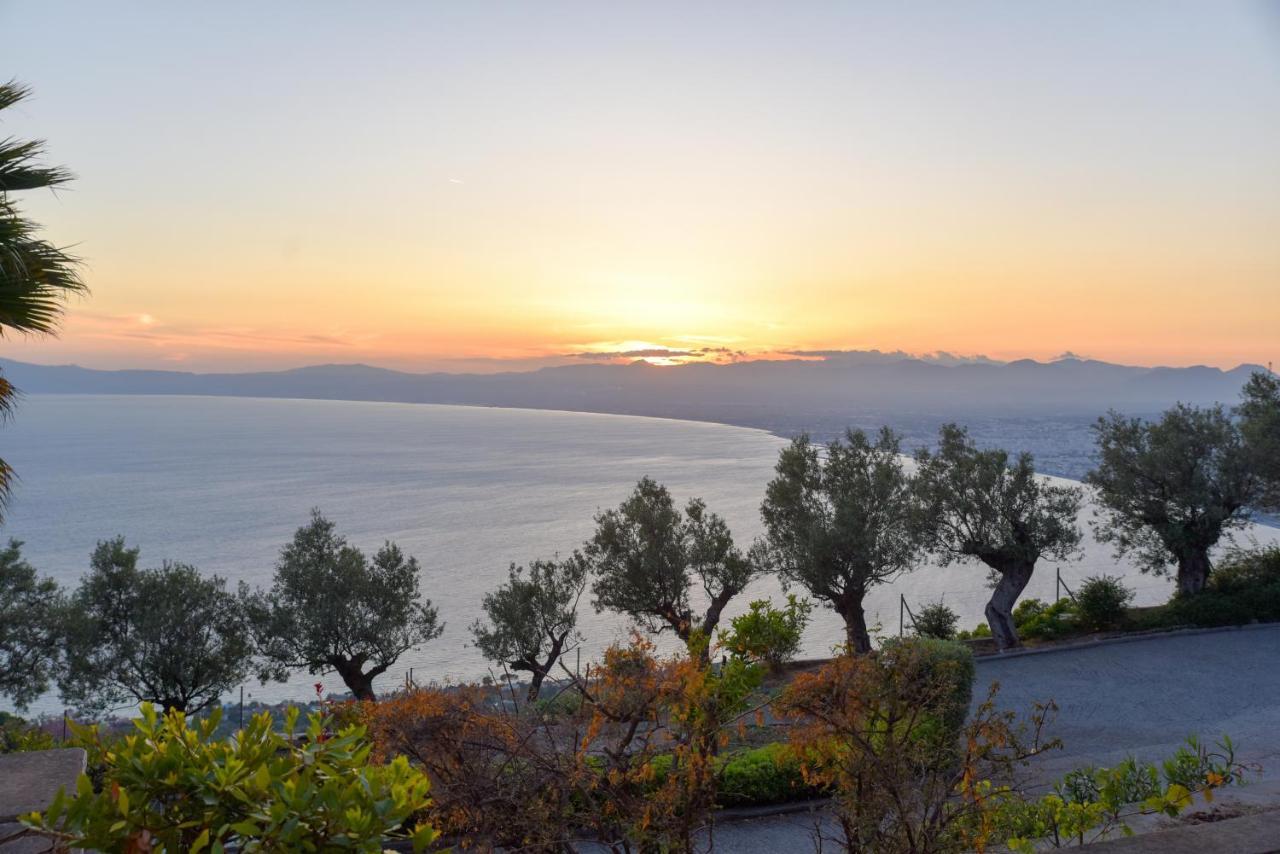 Ryalos Villas Каламата Экстерьер фото